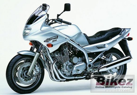 Honda store diversion 900